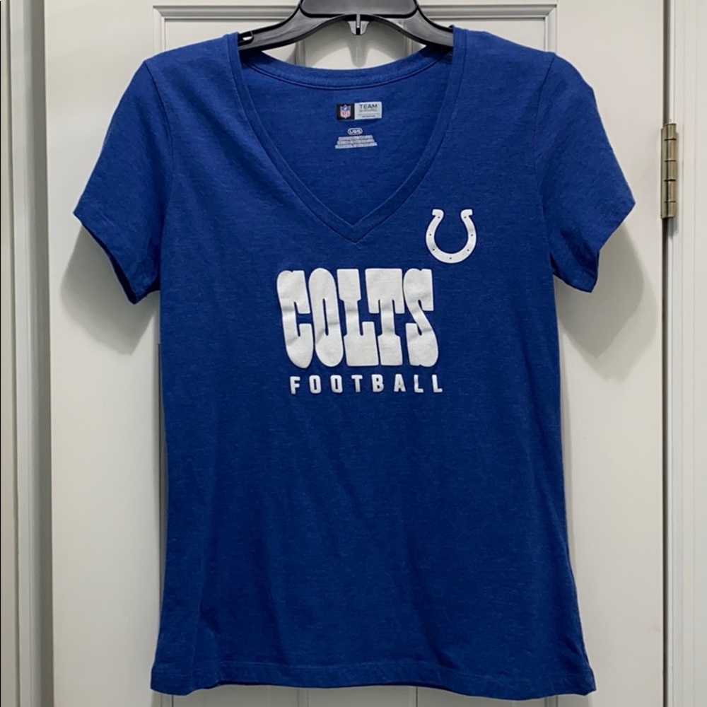 NWOT Indianapolis Colts T-Shirt